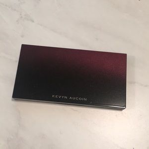 Kevyn Aucoin The Neo Highlighter